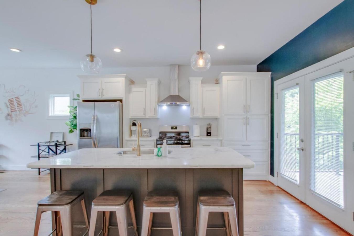 Howdy House New And Trendy With Rooftop Deck Nashville Exterior foto